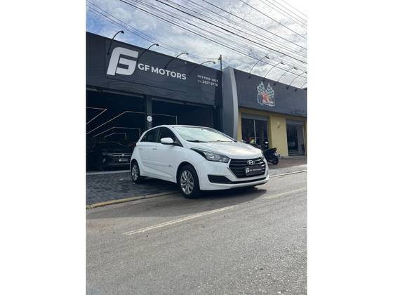 HYUNDAI HB20 1.6 COMFORT PLUS 16V FLEX 4P AUTOMÁTICO HYUNDAI HB20 1.6 COMFORT PLUS 16V FLEX 4P AUTOMÁTICO